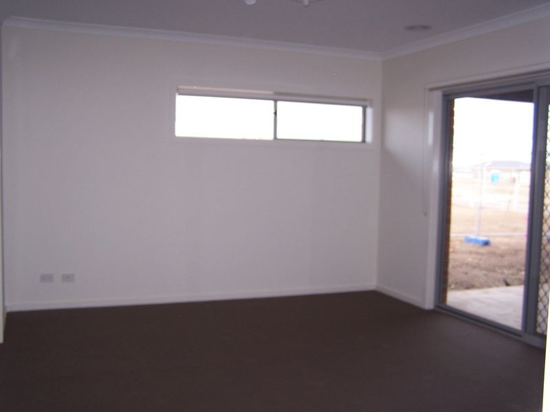 33 Watergum Way, Wallan VIC 3756