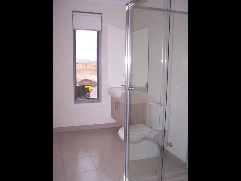 33 Watergum Way, Wallan VIC 3756