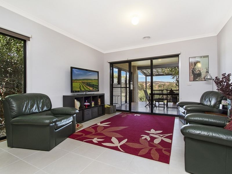 247 Hidden Valley Boulevard, Hidden Valley VIC 3756