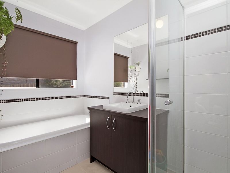 247 Hidden Valley Boulevard, Hidden Valley VIC 3756