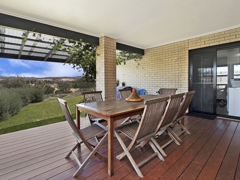 247 Hidden Valley Boulevard, Hidden Valley VIC 3756