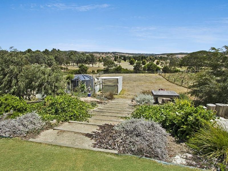 247 Hidden Valley Boulevard, Hidden Valley VIC 3756