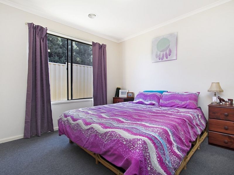 2 Banksia Court, Kilmore VIC 3764