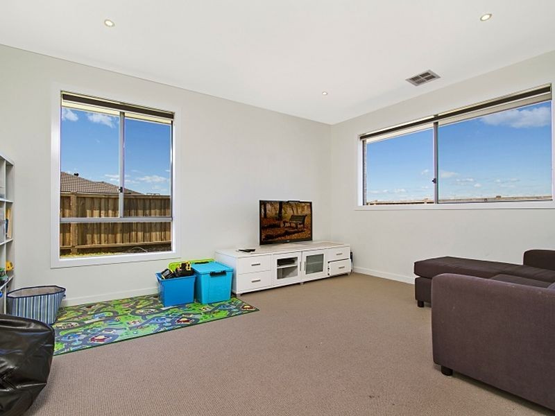 41 Palladium Circle, Beveridge VIC 3753