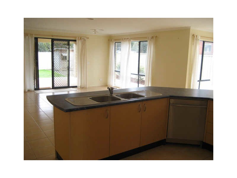 1 Alan Drive, Wallan VIC 3756