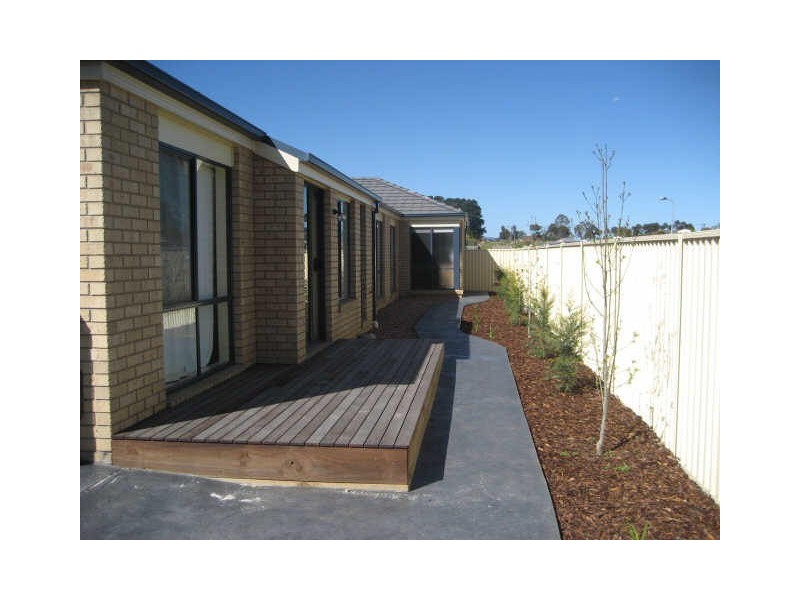 1 Alan Drive, Wallan VIC 3756