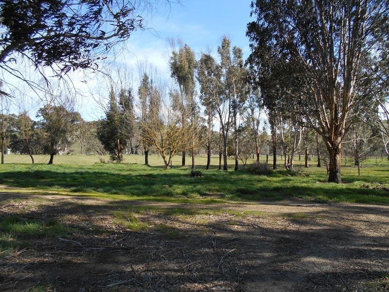 51 Glendonald Lane, Darraweit Guim VIC 3756