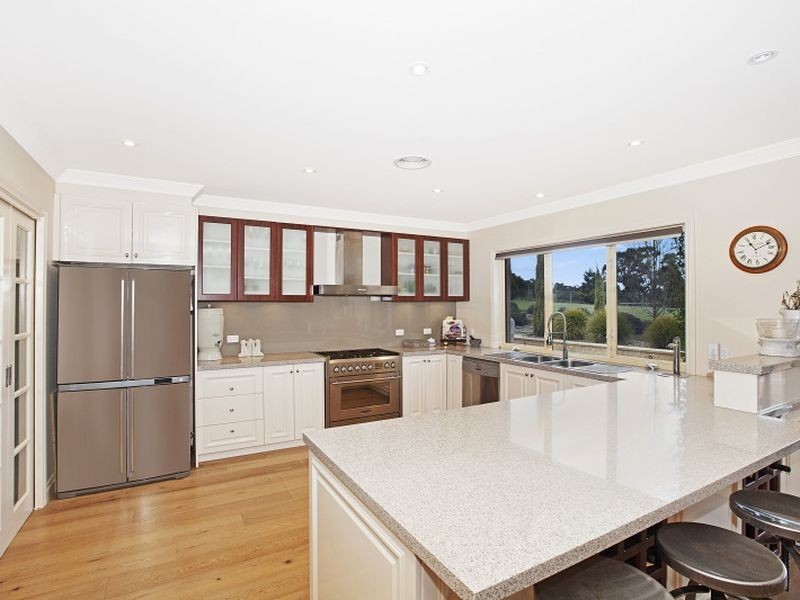 20 Eastern Ridge, Hidden Valley VIC 3756