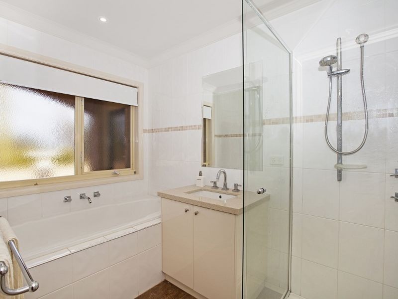 20 Eastern Ridge, Hidden Valley VIC 3756