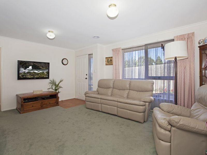 2 Cameron Court, Wallan VIC 3756