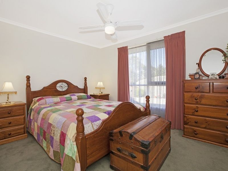 2 Cameron Court, Wallan VIC 3756