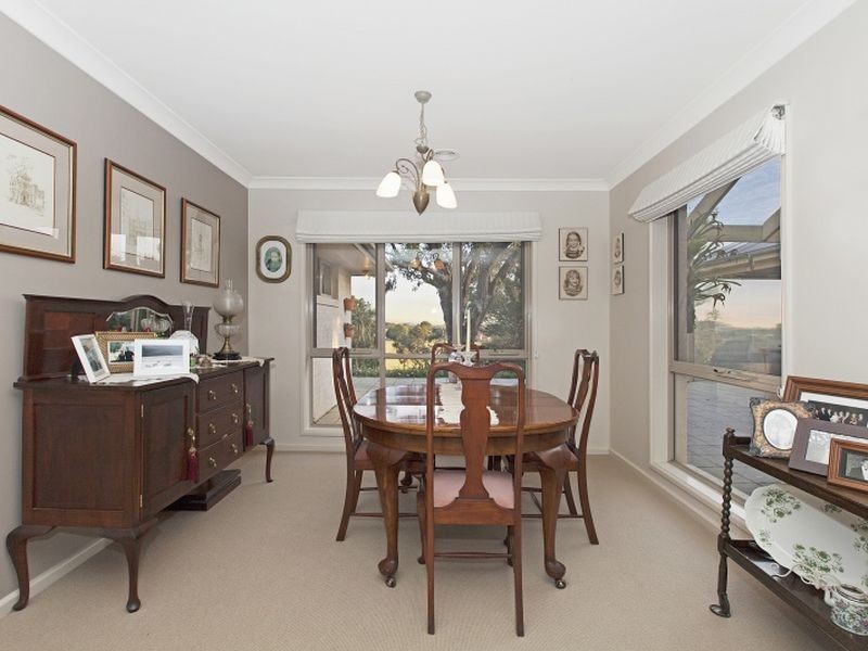 700 Valley Drive, Hidden Valley VIC 3756