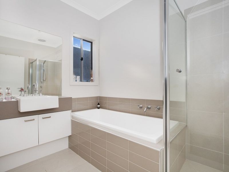 15 Speargrass Avenue, Wallan VIC 3756