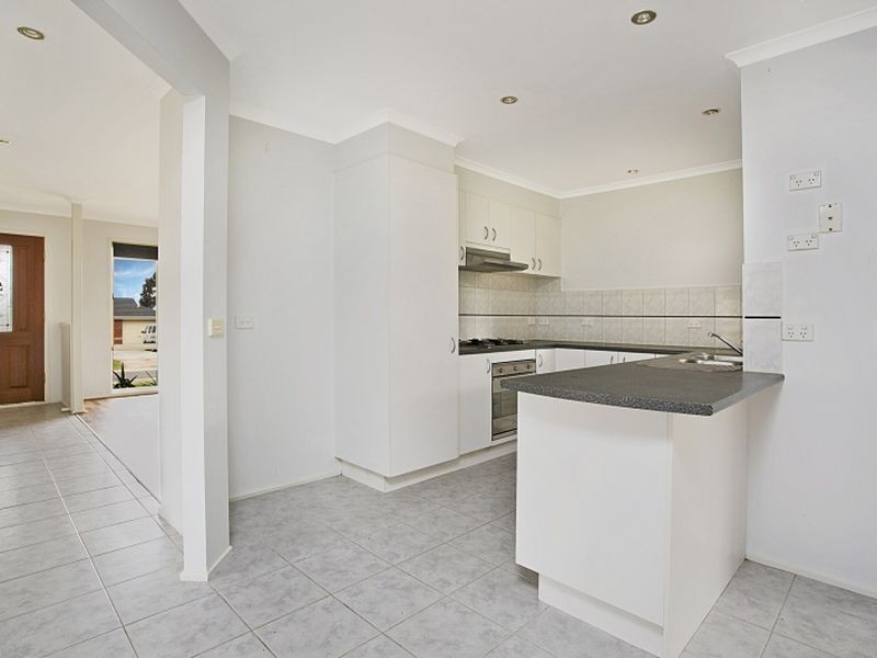 9 Osborne Way, Wallan VIC 3756