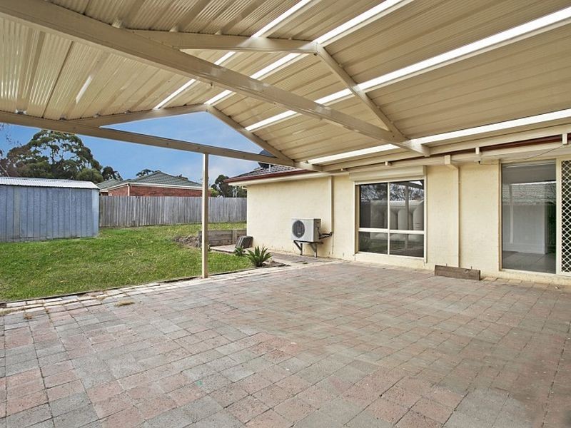9 Osborne Way, Wallan VIC 3756