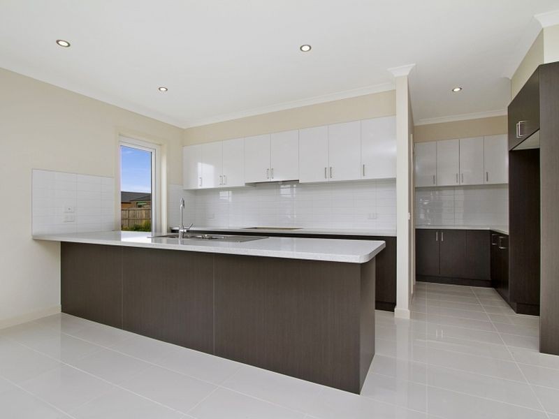 20 Buckland Hill Drive, Wallan VIC 3756