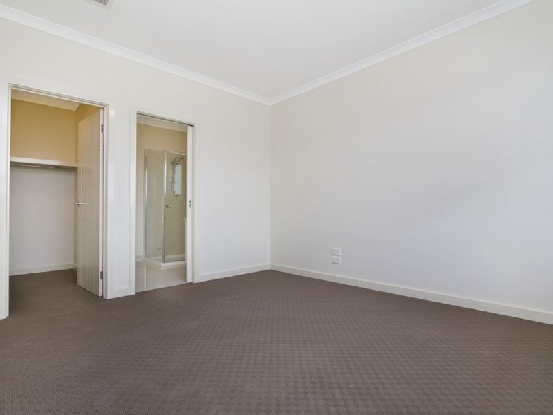 20 Buckland Hill Drive, Wallan VIC 3756