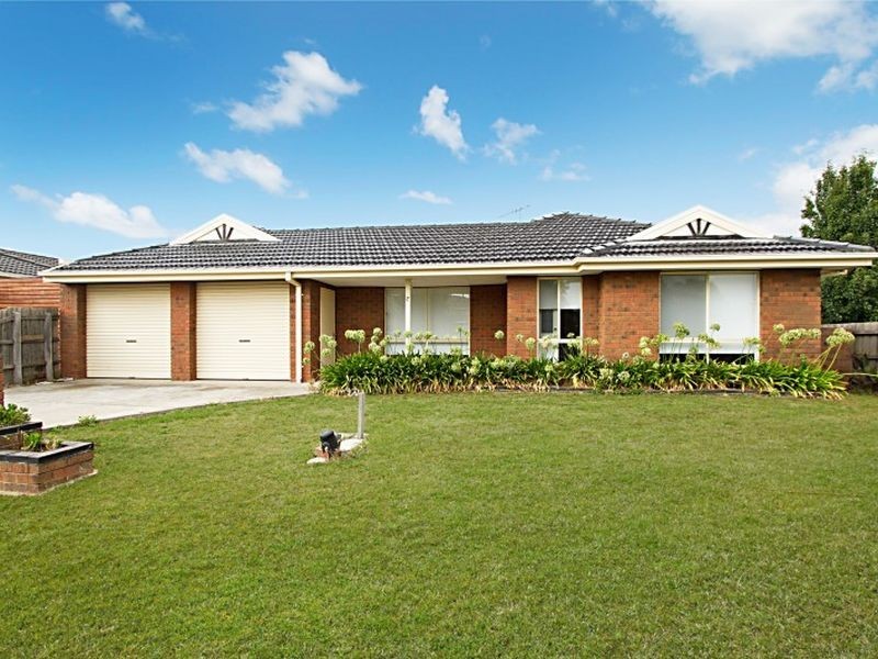 2 Stevenson Street, Wallan VIC 3756