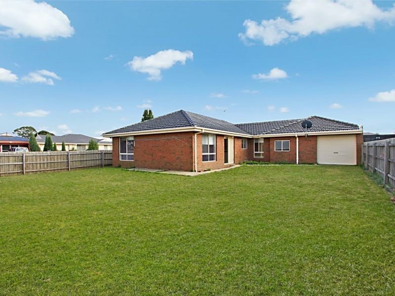 2 Stevenson Street, Wallan VIC 3756