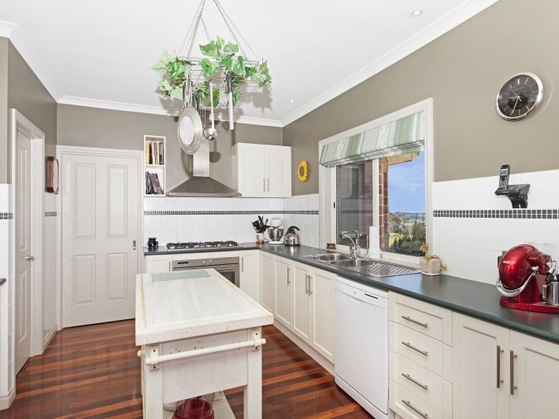 1 Ironbark Court, Hidden Valley VIC 3756