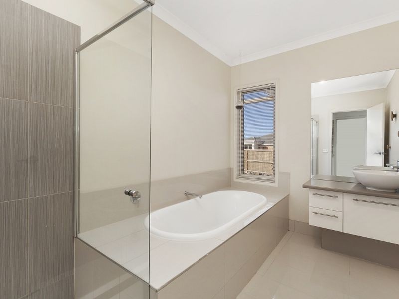 67 Mandalay Circuit, Beveridge VIC 3753