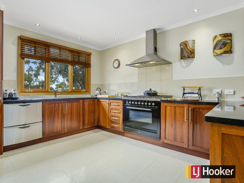 2 Junction Road, Heathcote Junction VIC 3758