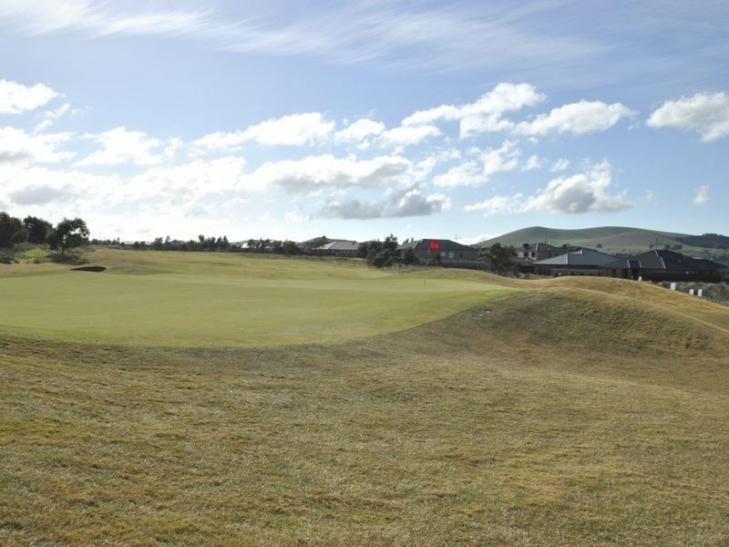 45 Golf Links Drive, Beveridge VIC 3753