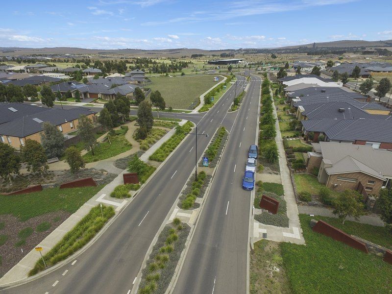 45 Golf Links Drive, Beveridge VIC 3753