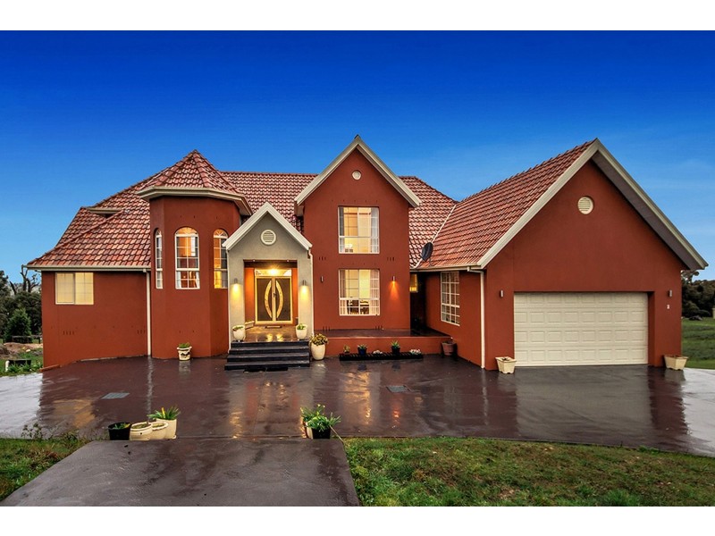 2 Mountain Ash Court, Hidden Valley VIC 3756