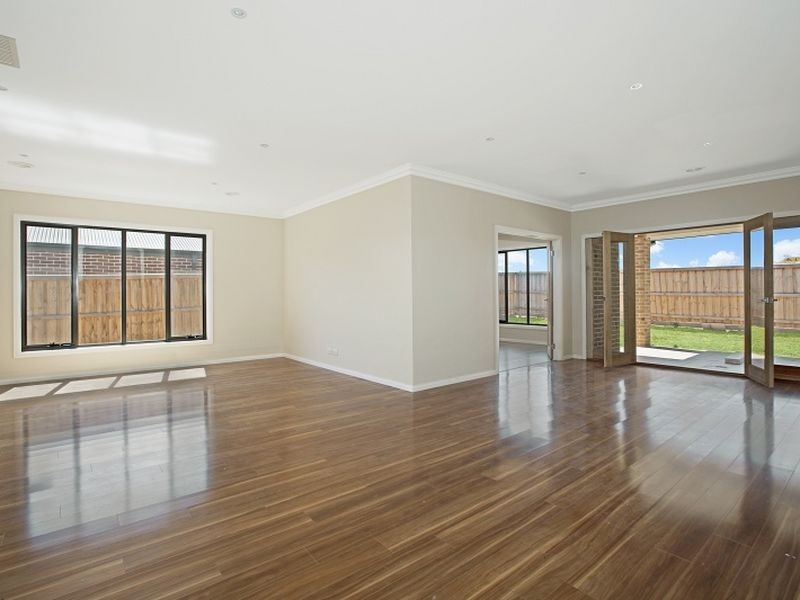 14 Golf Links Drive, Beveridge VIC 3753