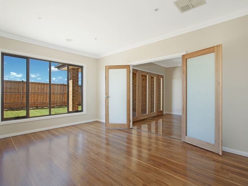 14 Golf Links Drive, Beveridge VIC 3753