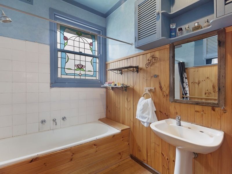 121 North Mountain Road, Heathcote Junction VIC 3758