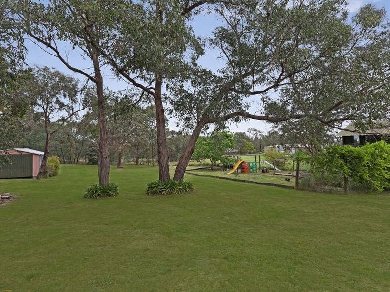 121 North Mountain Road, Heathcote Junction VIC 3758