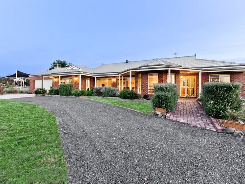 38 Baden Drive, Wandong VIC 3758