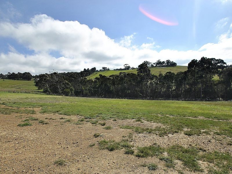 30 Aurina Drive, Hidden Valley VIC 3756