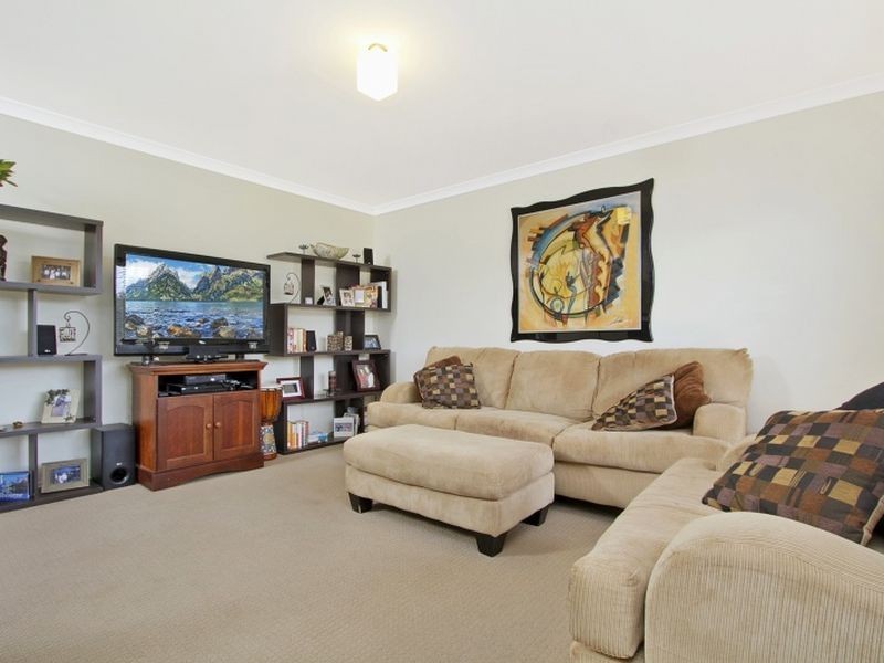 11 Siena Ridge, Hidden Valley VIC 3756