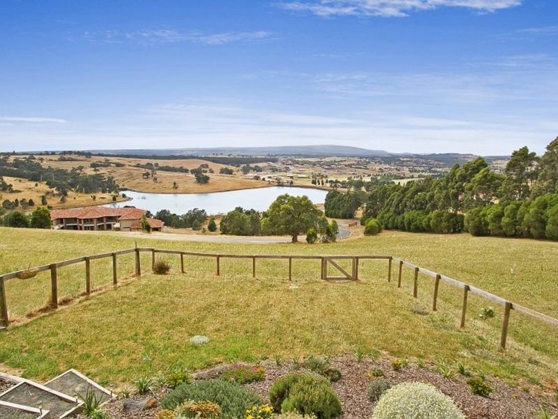 11 Siena Ridge, Hidden Valley VIC 3756