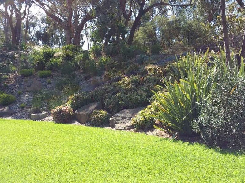 18 Villa Cora, Hidden Valley VIC 3756