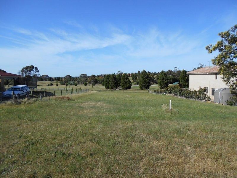 121 Valley Drive, Hidden Valley VIC 3756