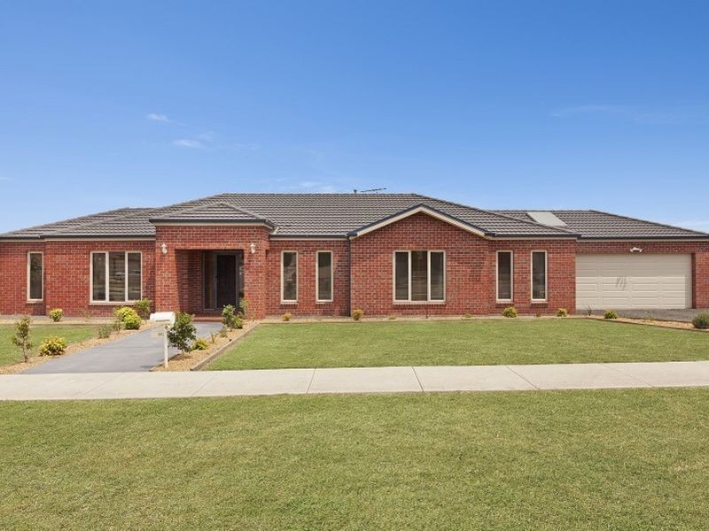 24 Rankin Boulevard, Wallan VIC 3756