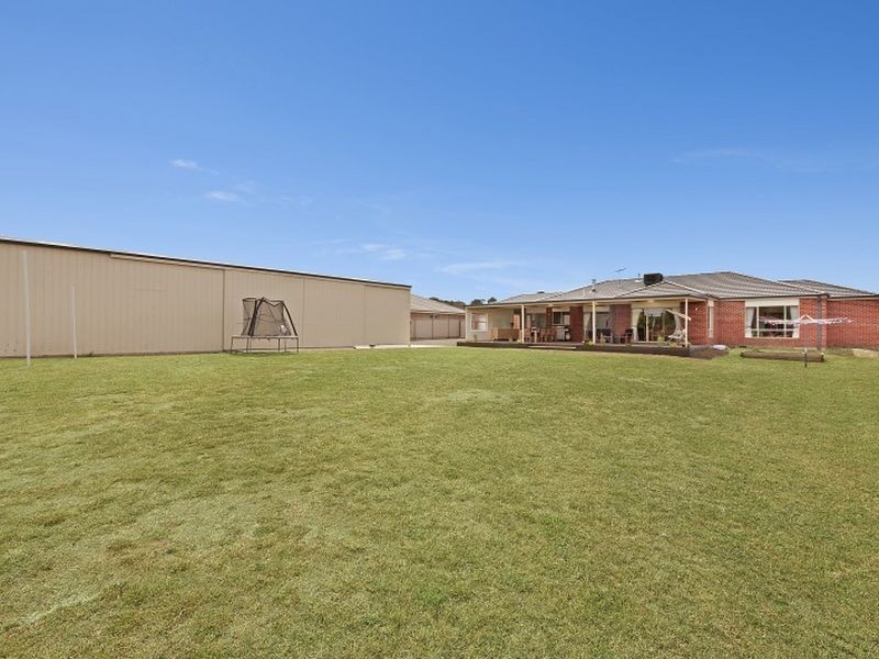 24 Rankin Boulevard, Wallan VIC 3756