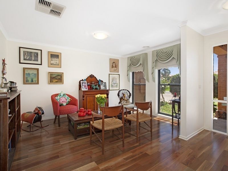 68 Augusta Way, Hidden Valley VIC 3756