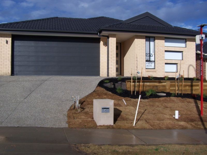 6 Boronia Avenue, Wallan VIC 3756