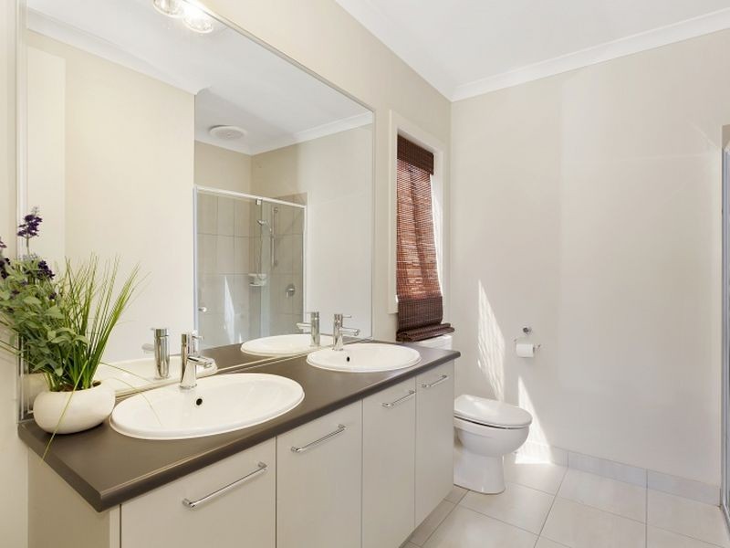 43 Golf Links Drive, Beveridge VIC 3753