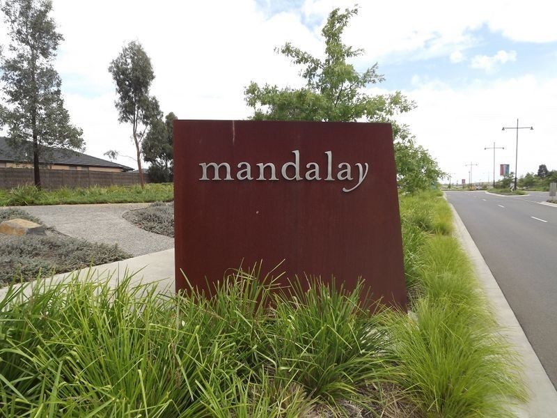 43 Golf Links Drive, Beveridge VIC 3753