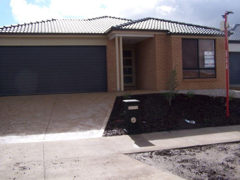 31 Watergum Way, Wallan VIC 3756