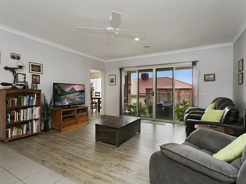 24 Aurina Drive, Hidden Valley VIC 3756