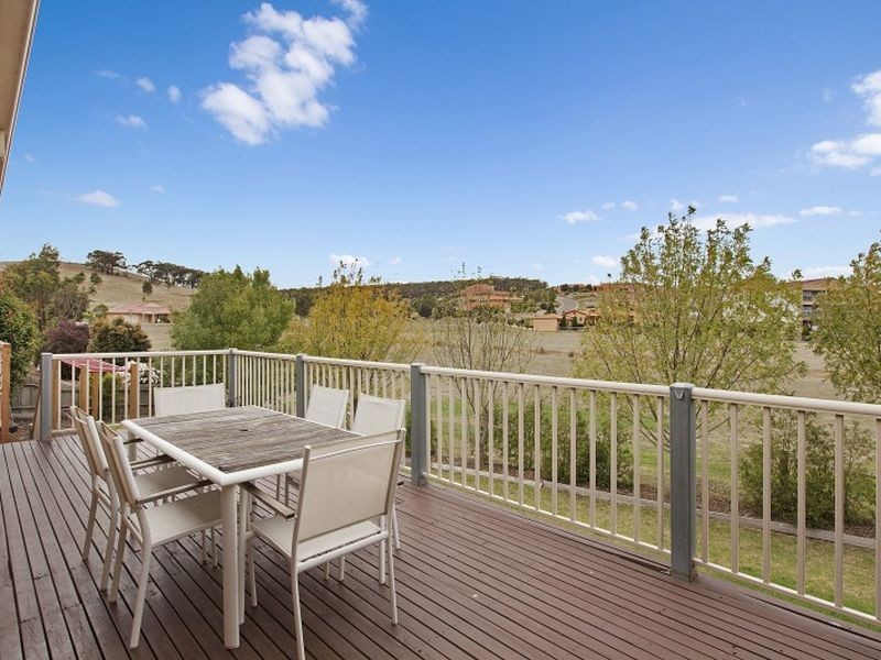 3 The Outlook, Hidden Valley VIC 3756