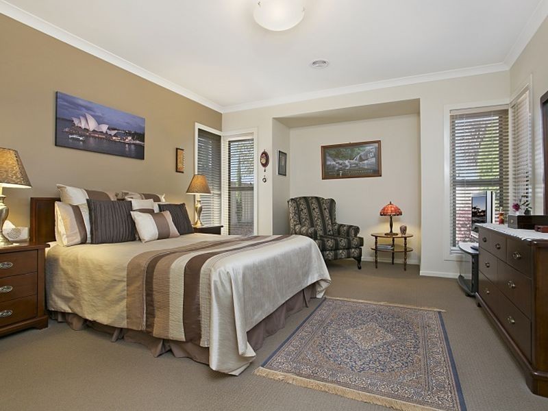 74 St Andrews Close, Hidden Valley VIC 3756