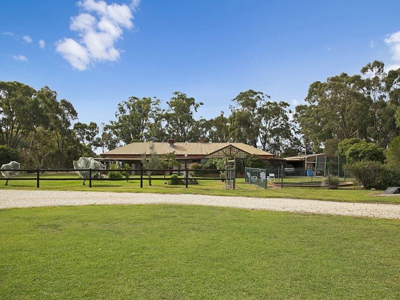 280 Highlands Road, Seymour VIC 3660